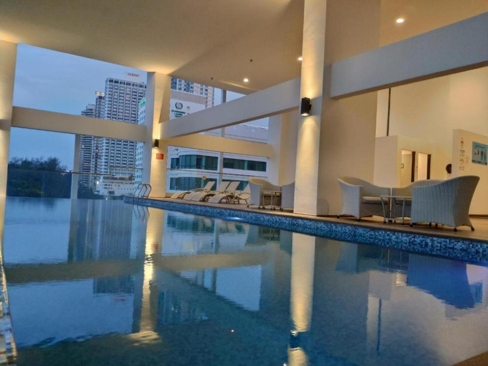 Sunrise Gurney Premium Executive City/Seafront Suite - Penang Georgetown Luaran gambar